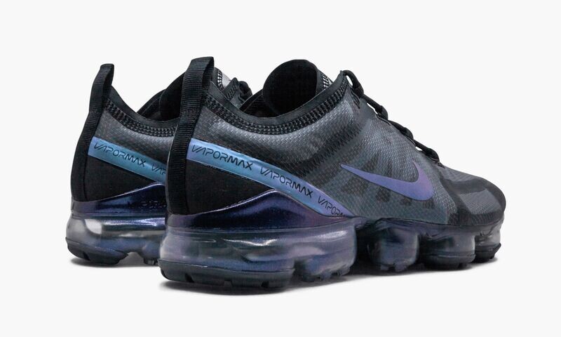 NIKE AIR VAPORMAX 2019