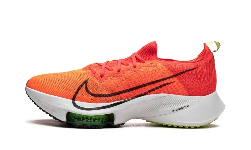 NikeAir Zoom Tempo Next% Flyknit"Total Orange"