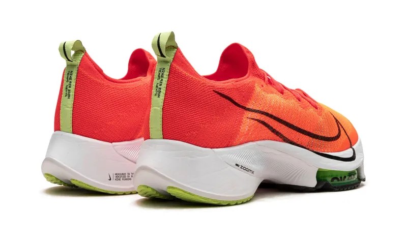 NikeAir Zoom Tempo Next% Flyknit"Total Orange"