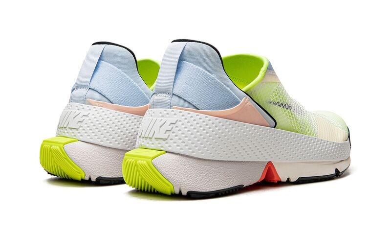 NIKEGO FLYEASE"Celestine Blue"