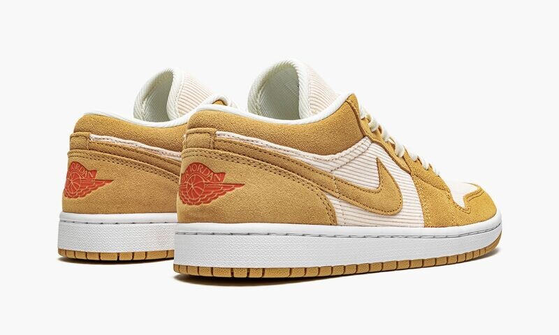 JORDAN WMNS AIR JORDAN 1 LOW SE "Corduroy & Suede"