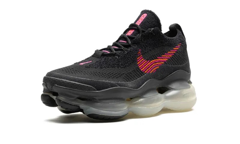 NikeAir Max Scorpion"Black Fireberry"