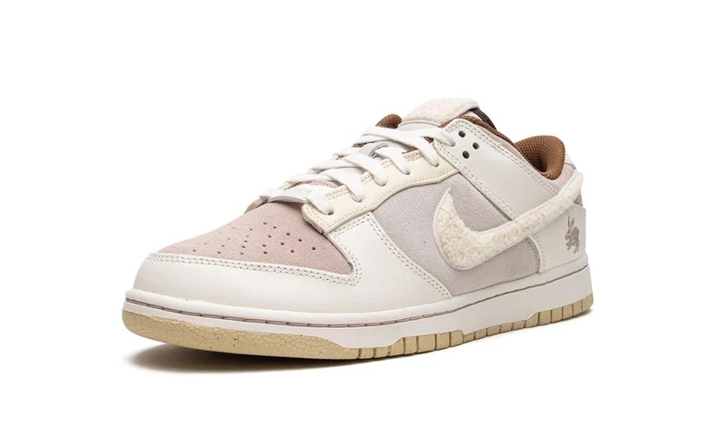 NIKE DUNK LOW RETRO PRM "Year of the Rabbit"