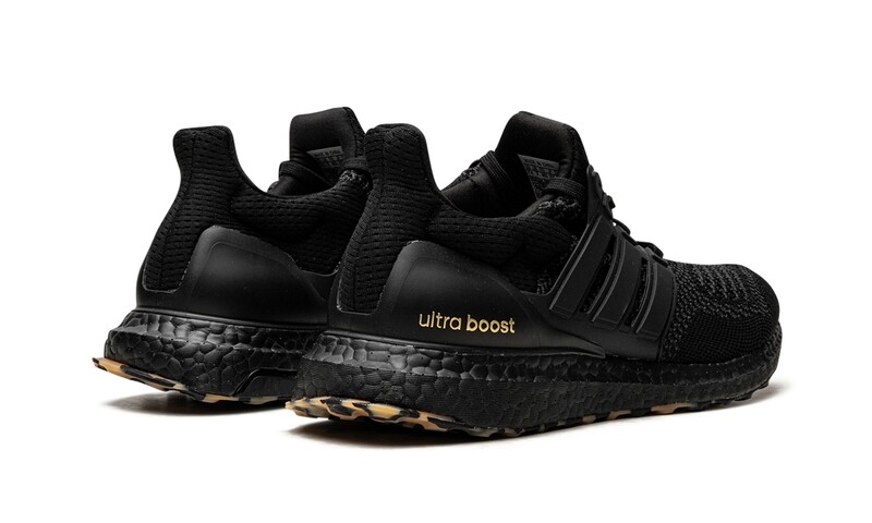 ADIDASULTRABOOST 1.0"Black / Gum Camo Sole"