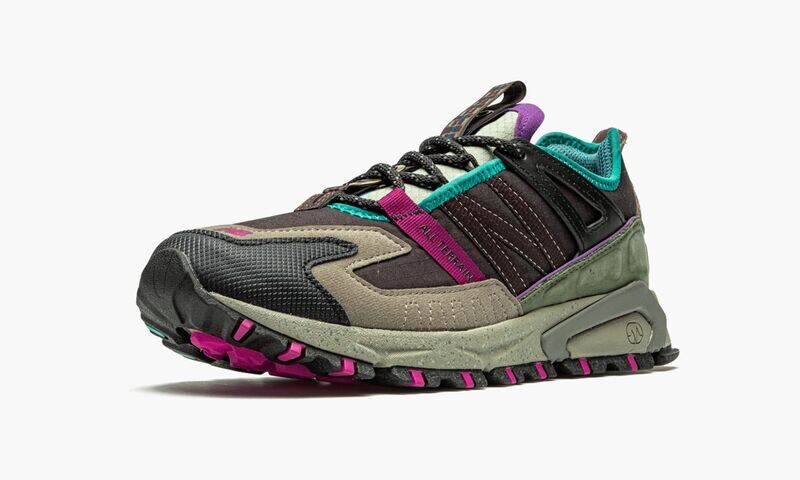 NEW BALANCEX-RACER"Bodega - All-Terrain"